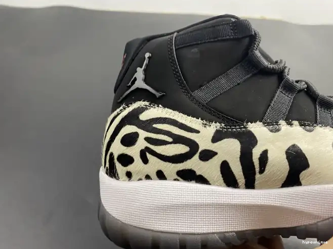 HYPE 11 INSTINCT JORDAN AR0715-010 ANIMAL AIR 0613